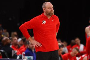 打不了强队！灰熊面对胜率50%以上的球队连输九场 场均净负12.8分