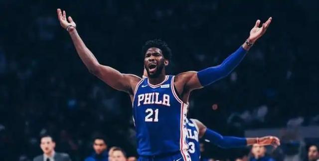 开云下载-力压杜兰特当选月最佳 恩比德重回MVP竞争行列